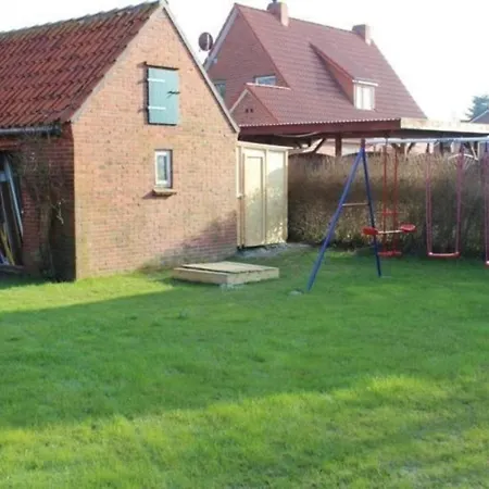 Mit Einem Grossen Garten Und Suedterrasse In Ruhiger Lage, Ideal Fuer Einen Urlaub Mit Der Ganzen Familie Holiday home Norden
