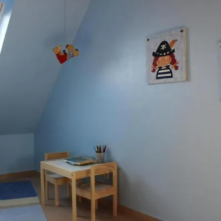 Mit Einem Grossen Garten Und Suedterrasse In Ruhiger Lage, Ideal Fuer Einen Urlaub Mit Der Ganzen Familie