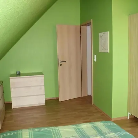 Mit Einem Grossen Garten Und Suedterrasse In Ruhiger Lage, Ideal Fuer Einen Urlaub Mit Der Ganzen Familie Holiday home *